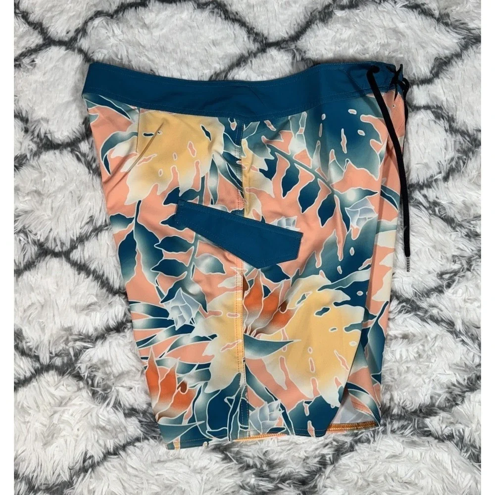 VOLCOM Leaf It Mod-Tech Board Shorts Swim Trunks Multicolor Mens Sz 34 *NEW* $60